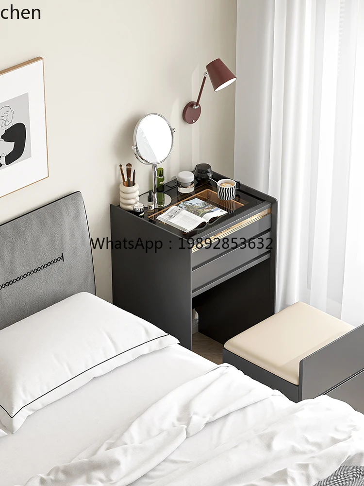 Comodino Minimalista in Legno  - Makeup recensione e prezzo
